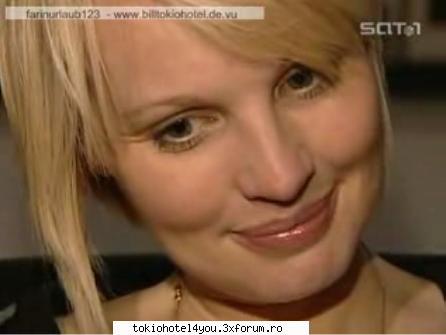 nush cum de....dar am o poza cu mamy lu' baietzashy noshtry nu?? hmmmm...cu cine taty??