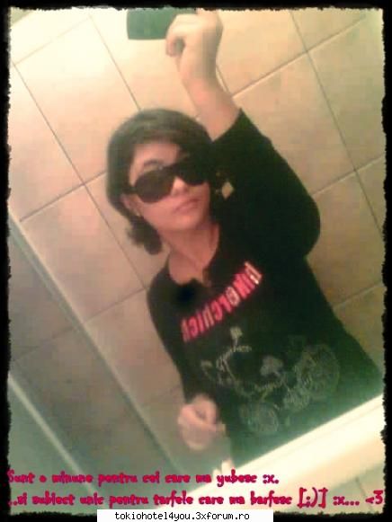 this is me  :nebun: poze cu noi!!