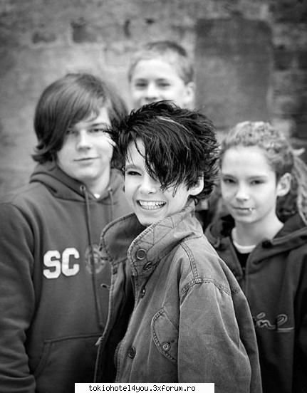 OK deci....nu-mi explic WHY???? - Mirunik_TokyOky_girl - ~ Tokio Hotel ~