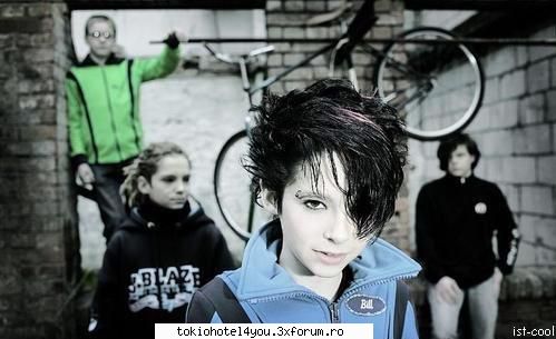 OK deci....nu-mi explic WHY???? - Aici sunt ASA SWEET!!!care-i primul la papat!!??? - ~ Tokio Hotel ~